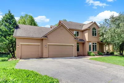 2413 Bridle Creek Trail, Chanhassen, MN 55317 - Photo 2