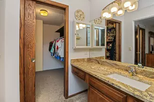 9700 Portland Ave S, Bloomington, MN 55420 - Photo 14