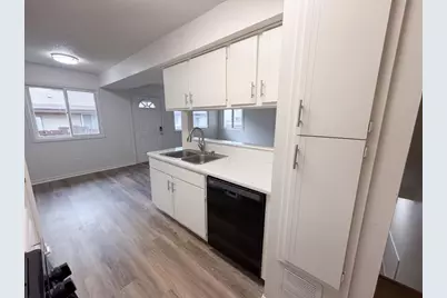 6403 83rd Court N, Brooklyn Park, MN 55445 - Photo 6