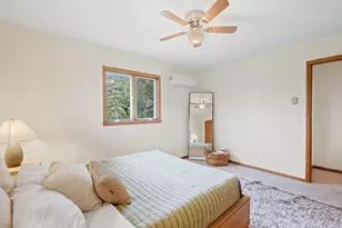 10225 Jersey Ave, Chaska, MN 55318 - Photo 14
