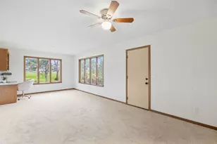 10225 Jersey Ave, Chaska, MN 55318 - Photo 18