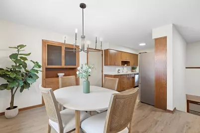 10225 Jersey Avenue, Chaska, MN 55318 - Photo 6