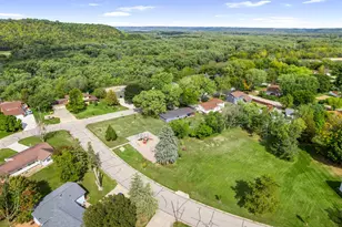 319 Cannon View Dr, Red Wing, MN 55066 - Photo 44