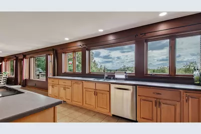E445 Woodridge Drive, Eau Claire, WI 54701 - Photo 2