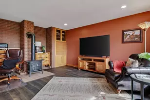 E445 Woodridge Dr, Eau Claire, WI 54701 - Photo 14