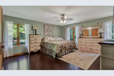 E445 Woodridge Drive, Eau Claire, WI 54701 - Photo 18