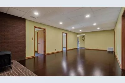 E445 Woodridge Drive, Eau Claire, WI 54701 - Photo 32