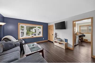 1518 Pacific Street, Saint Paul, MN 55106 - Photo 6