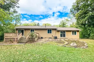 17800 Jamaica Cir, Lakeville, MN 55044 - Photo 2