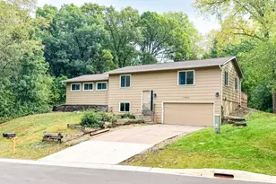 17800 Jamaica Cir, Lakeville, MN 55044 - Photo 1