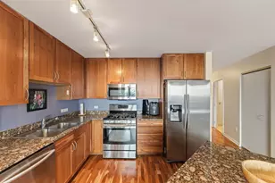 929 Portland Ave, Minneapolis, MN 55404 - Photo 8