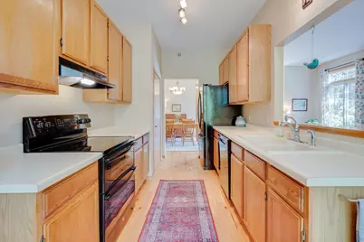 2489 Lockwood Drive #55, Mendota Heights, MN 55120 - Photo 6