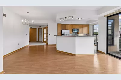 2566 Ellis Avenue #404, Saint Paul, MN 55114 - Photo 22