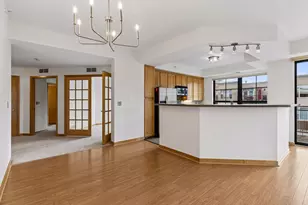 2566 Ellis Ave, Saint Paul, MN 55114 - Photo 12