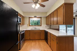 306 NW California St, Brownsdale, MN 55918 - Photo 18