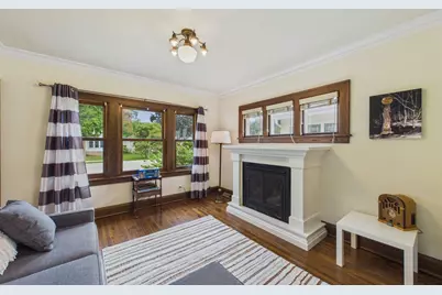 4039 Russell Avenue N, Minneapolis, MN 55412 - Photo 2
