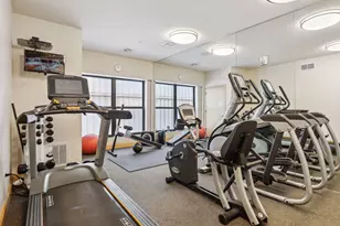 270 4th St E, Saint Paul, MN 55101 - Photo 20