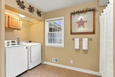 717 Memorial Parkway SW, Rochester, MN 55902 - Photo 24