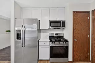 10132 Johnson Ave S, Bloomington, MN 55437 - Photo 6