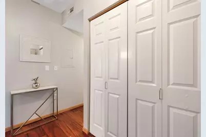 660 N 2nd Street #305, Minneapolis, MN 55401 - Photo 12