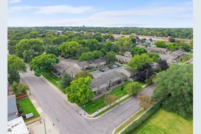 365 E 43rd Street, Minneapolis, MN 55409 - Photo 34