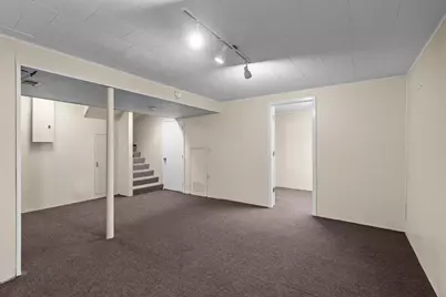 365 E 43rd Street, Minneapolis, MN 55409 - Photo 22