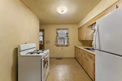 1590 Payne Avenue, Saint Paul, MN 55130 - Photo 6