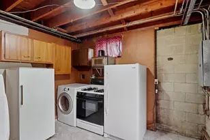 1885 Manton St, Maplewood, MN 55109 - Photo 32