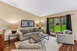 3607 Sussex Pl, Minnetonka, MN 55345 - Photo 10