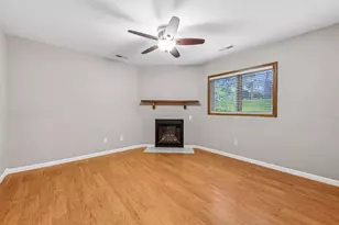 3607 Sussex Pl, Minnetonka, MN 55345 - Photo 6