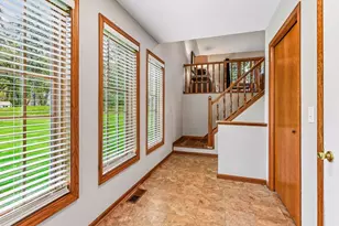 3607 Sussex Pl, Minnetonka, MN 55345 - Photo 8