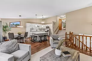 3607 Sussex Pl, Minnetonka, MN 55345 - Photo 2