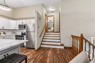 3607 Sussex Pl, Minnetonka, MN 55345 - Photo 18