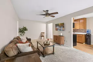 4636 Cedar Lk Rd S, Saint Louis Park, MN 55416 - Photo 4