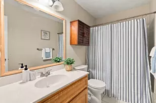 17155 Hershey Ct, Lakeville, MN 55044 - Photo 18