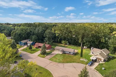 17155 Hershey Court, Lakeville, MN 55044 - Photo 8