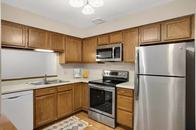 1011 41st Avenue NE #319, Columbia Heights, MN 55421 - Photo 6