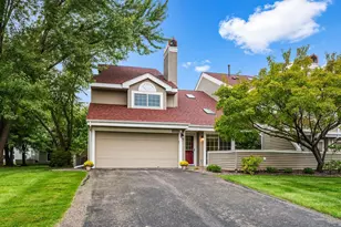 1905 Shenandoah Ct, Plymouth, MN 55447 - Photo 2