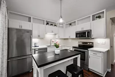 1905 Shenandoah Court #D, Plymouth, MN 55447 - Photo 4