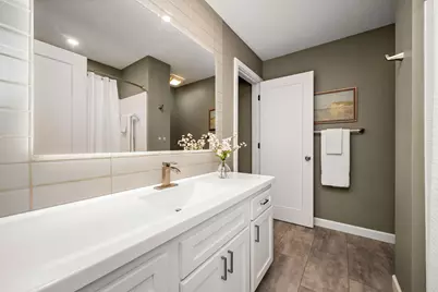 1905 Shenandoah Court #D, Plymouth, MN 55447 - Photo 18