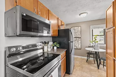 1965 Montana Avenue E, Saint Paul, MN 55119 - Photo 16