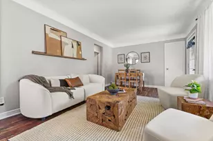 1965 Montana Ave E, Saint Paul, MN 55119 - Photo 4
