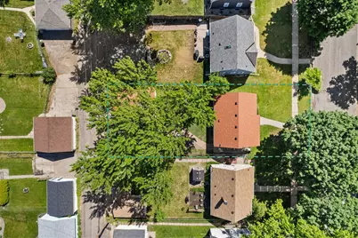 1965 Montana Avenue E, Saint Paul, MN 55119 - Photo 6
