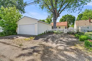 1965 Montana Ave E, Saint Paul, MN 55119 - Photo 32