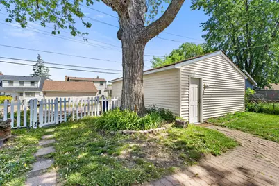 1965 Montana Avenue E, Saint Paul, MN 55119 - Photo 36