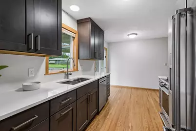 1416 Clarmar Avenue W, Roseville, MN 55113 - Photo 8