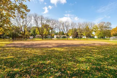 1416 Clarmar Avenue W, Roseville, MN 55113 - Photo 50
