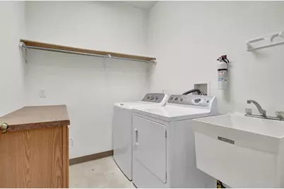 1020 S Oak Street, Lake City, MN 55041 - Photo 28