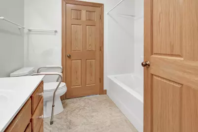 1020 S Oak Street, Lake City, MN 55041 - Photo 16