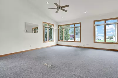1020 S Oak Street, Lake City, MN 55041 - Photo 8